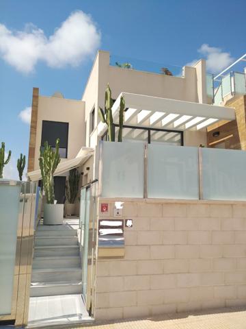 Casa En venta en Lomas De Cabo Roig, Orihuela Costa photo 0