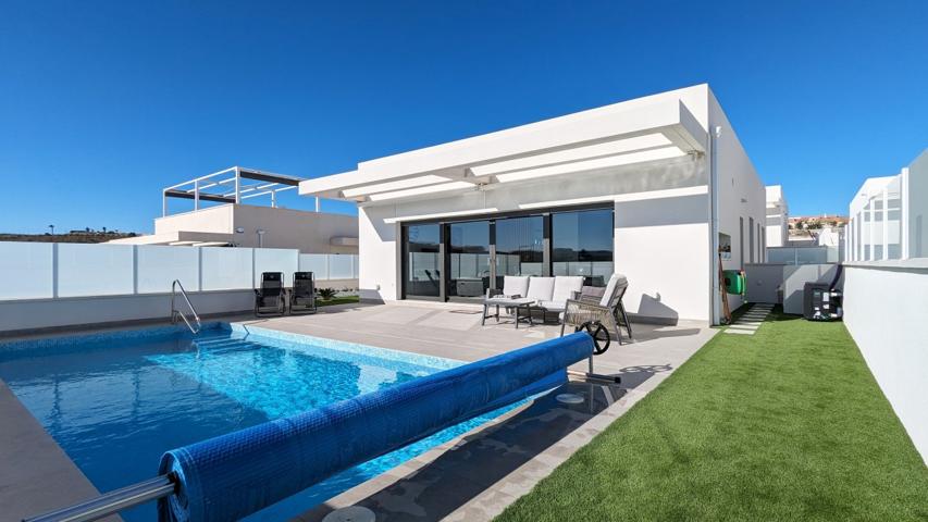 Casa En venta en Desamparados-Hurchillo-Torremendo, Orihuela photo 0