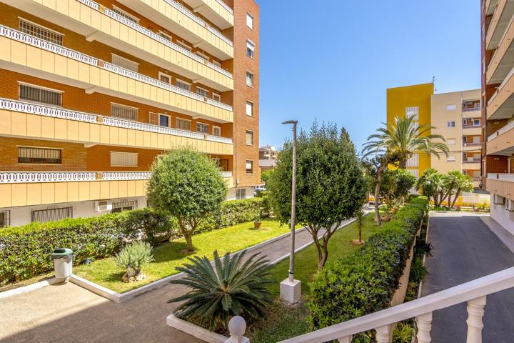 Piso En venta en Punta Prima, Torrevieja photo 0