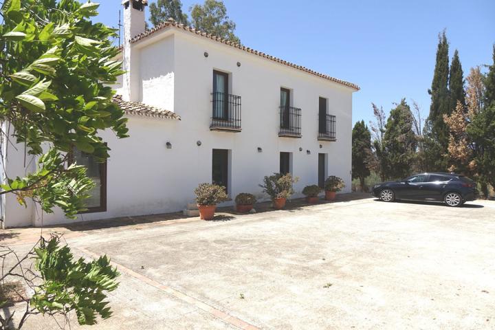 Casa En venta en Valtocado - La Alquería - La Atalaya, Mijas photo 0