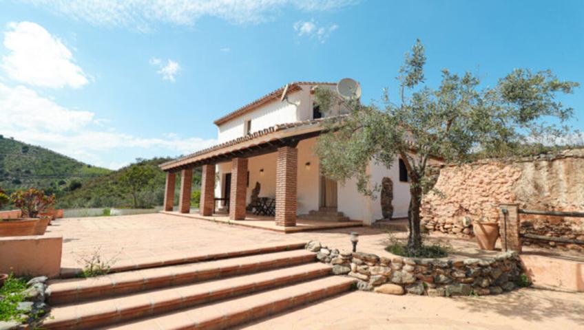 Casa De Campo En venta en South Of Spain, Alora photo 0