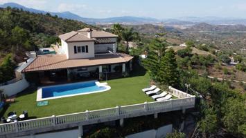 Casa De Campo En venta en South Of Spain, Monda photo 0