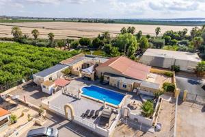 Casa De Campo En venta en Costa Blanca Sur, Los Montesinos photo 0