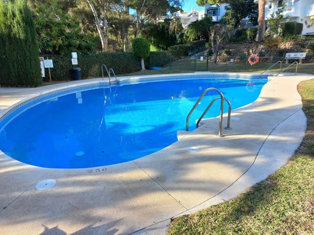 Piso En venta en Cabopino-Artola, Marbella photo 0