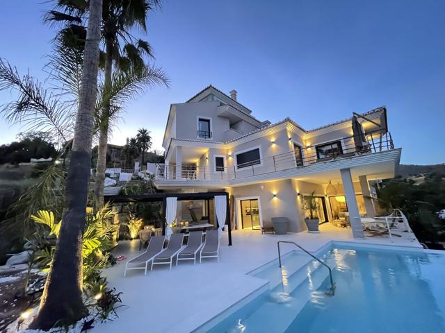Casa En venta en Elviria, Elviria photo 0