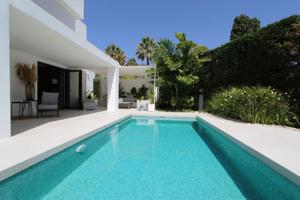 Casa En venta en Altos De Rodeo, Marbella photo 0