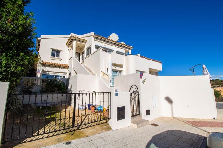 Casa En venta en Lomas De Campoamor-Las Ramblas, Orihuela Costa photo 0