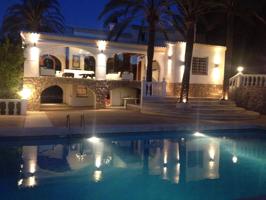 Casa En venta en Centro Ciudad, Jávea - Xàbia photo 0