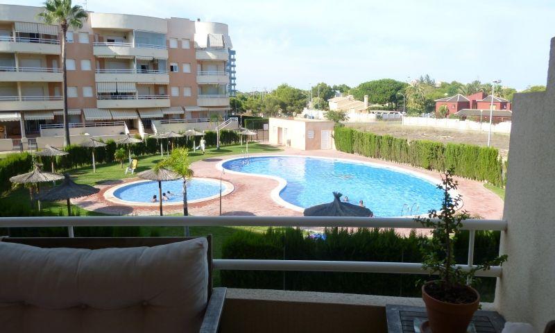 Piso En venta en Campoamor, Orihuela Costa photo 0