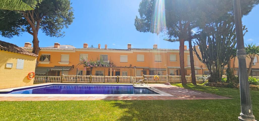 Casa En venta en San Luis De Sabinillas, San Luis De Sabinillas photo 0