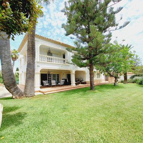 Casa En venta en Lomas De Cabo Roig, Orihuela Costa photo 0