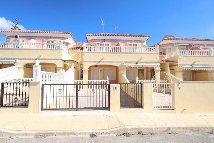 Casa En venta en Lomas De Cabo Roig, Orihuela Costa photo 0