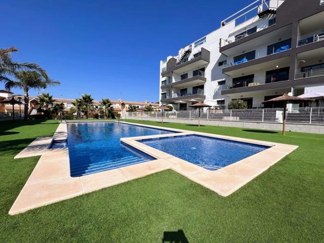 Piso En venta en Villamartín-Las Filipinas, Orihuela Costa photo 0