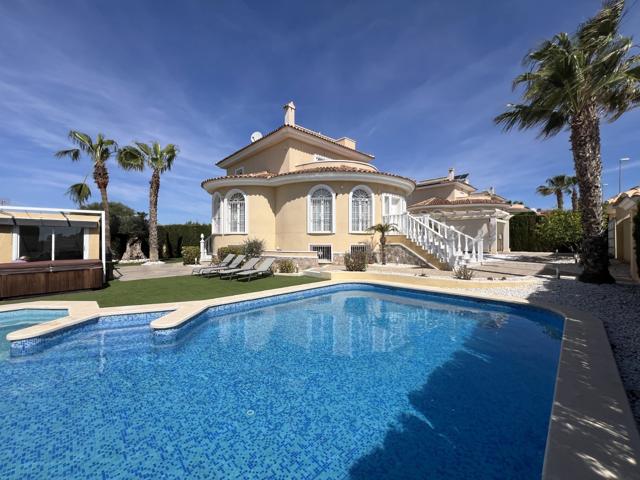 Casa En venta en Costa Blanca Sur, Ciudad Quesada photo 0