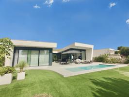 Casa En venta en Las Colinas Golf, Orihuela photo 0