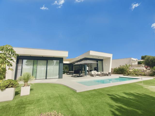 Casa En venta en Las Colinas Golf, Orihuela photo 0