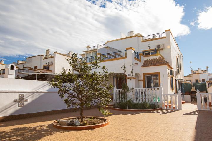 Casa En venta en Centro, Torrevieja photo 0