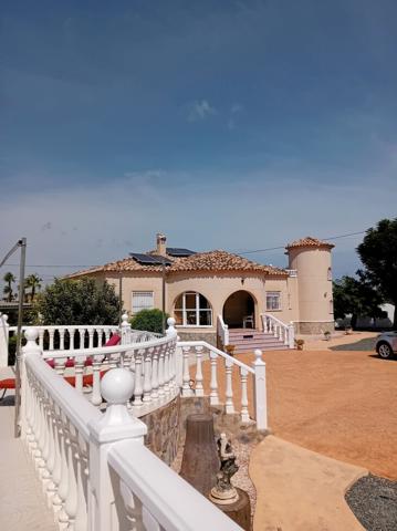 Casa En venta en Comunidad Valenciana, Crevillent photo 0