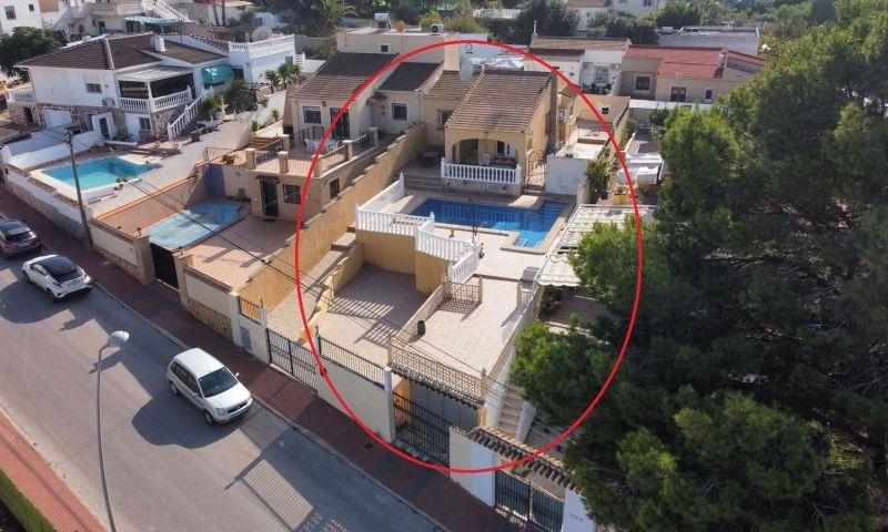 Casa En venta en Los Balcones - Los Altos Del Edén, Torrevieja photo 0