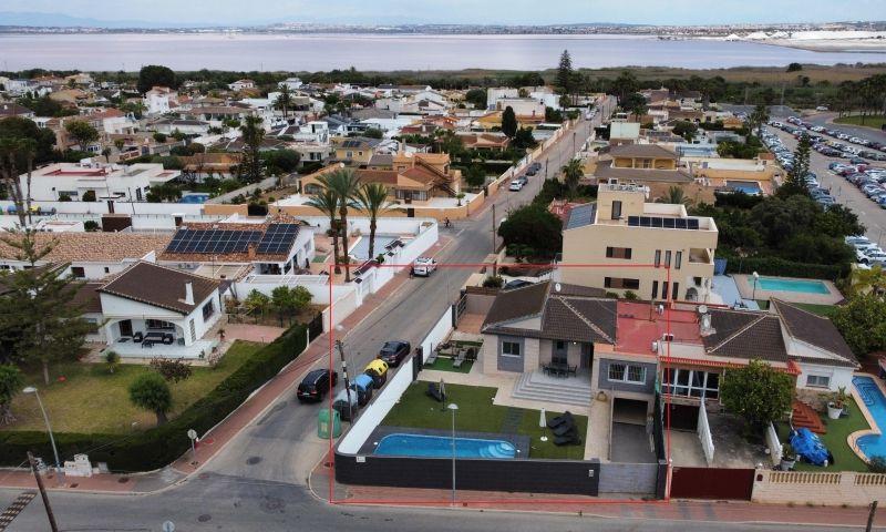 Casa En venta en Los Balcones - Los Altos Del Edén, Torrevieja photo 0