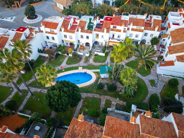 Casa En venta en Casares Costa, Casares photo 0