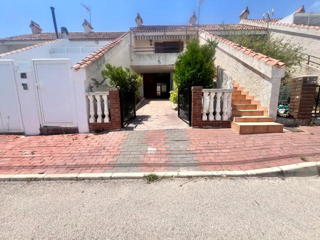 Casa En venta en Los Balcones - Los Altos Del Edén, Torrevieja photo 0