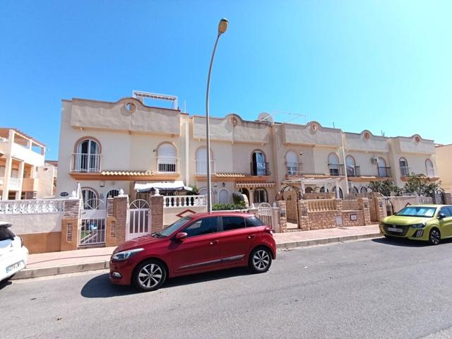 Casa En venta en Lomas De Cabo Roig, Orihuela Costa photo 0