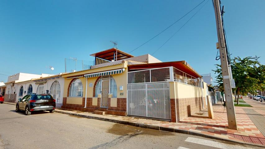 Casa En venta en Los Narejos-Punta Calera, Los Alcázares photo 0