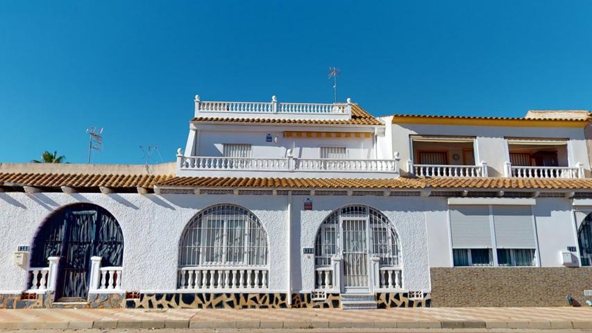 Casa En venta en Los Narejos-Punta Calera, Los Alcázares photo 0