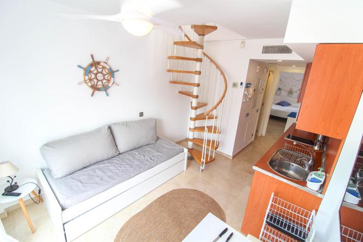  Ático En venta en Benalmádena Costa, Benalmádena photo 0
