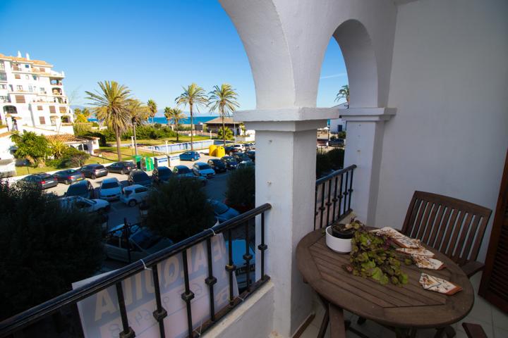 Piso En venta en Duquesa Golf, Manilva photo 0
