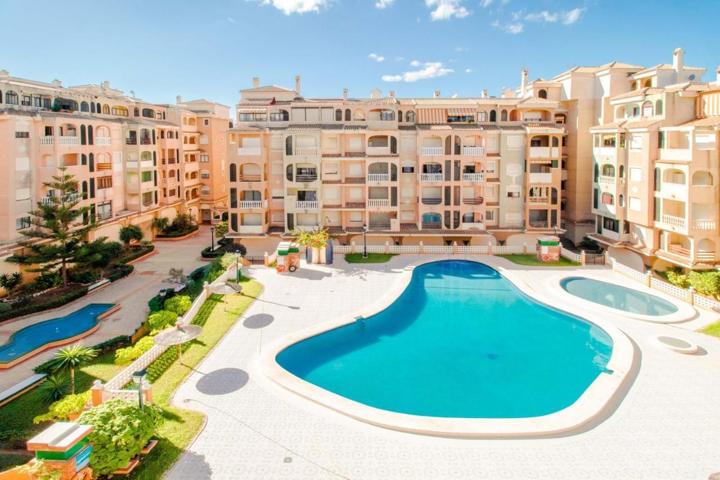 Casa De Campo En venta en Centro, Torrevieja photo 0
