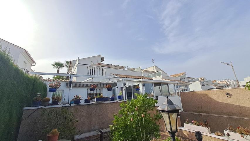 Casa En venta en Rocio Del Mar, Orihuela Costa photo 0