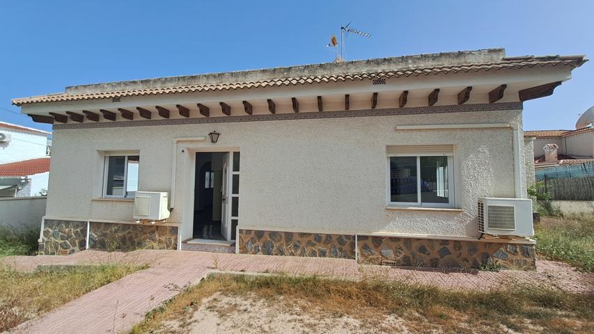 Casa En venta en Villamartin, Orihuela Costa photo 0
