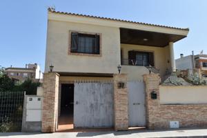 Casa En venta en Pueblo 3, Algorfa photo 0