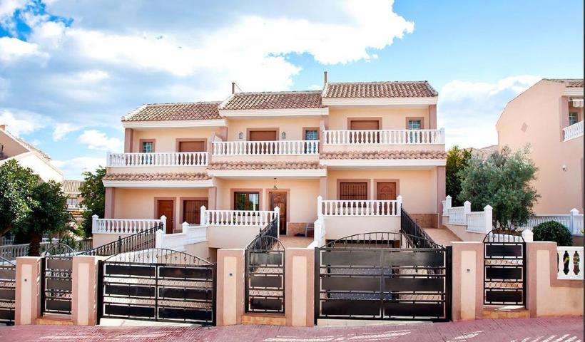 Casa En venta en La Siesta, Torrevieja photo 0