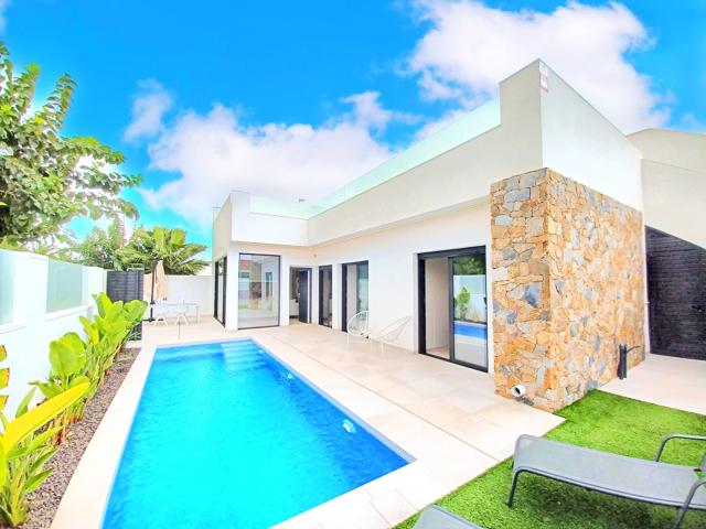 Casa En venta en Zona Pueblo, Pilar De La Horadada photo 0