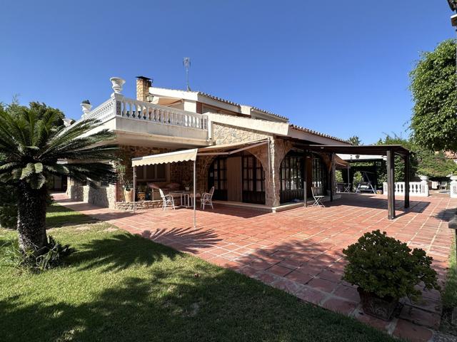 Casa En venta en Cementerio-El Aljub, Elche photo 0