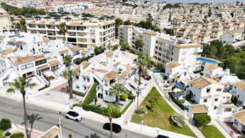 Piso En venta en Villamartin, Orihuela Costa photo 0