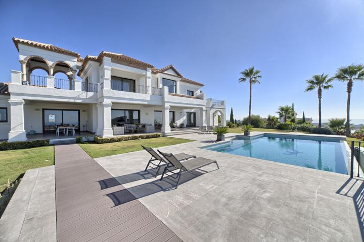 Casa En venta en Benahavís, Benahavis photo 0