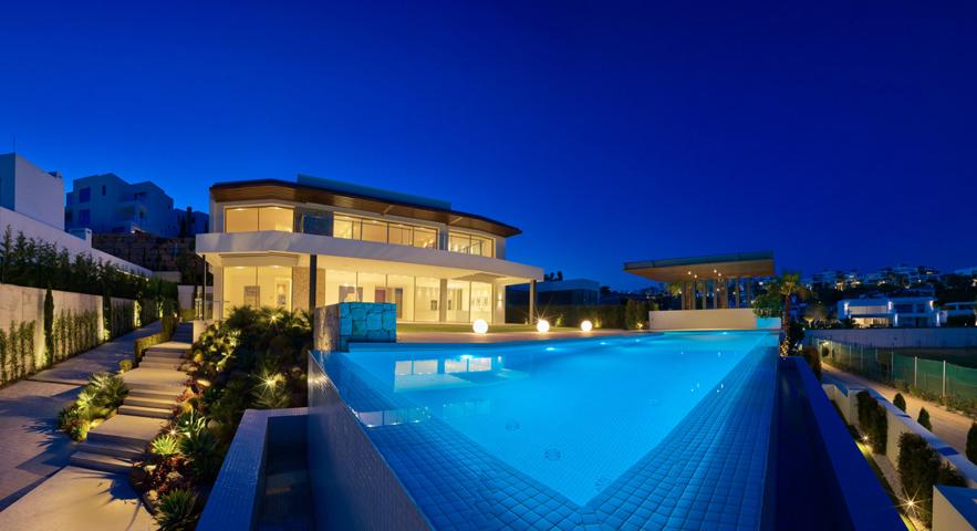 Casa En venta en Benahavís, Benahavis photo 0