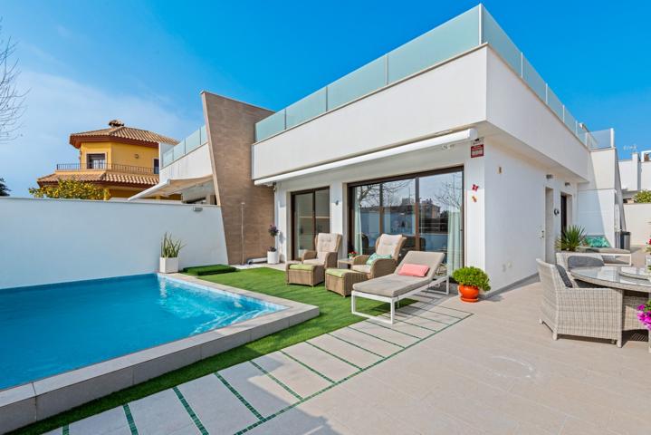 Casa En venta en Zona Pueblo, Pilar De La Horadada photo 0