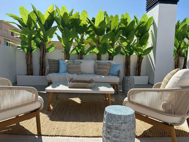 Piso En venta en Las Mesas, Estepona photo 0