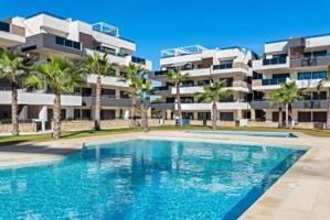 Piso En venta en Lomas De Cabo Roig, Orihuela Costa photo 0