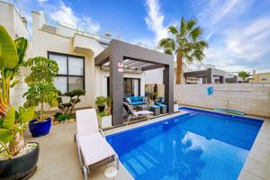 Casa En venta en Costa Blanca Sur, Ciudad Quesada photo 0