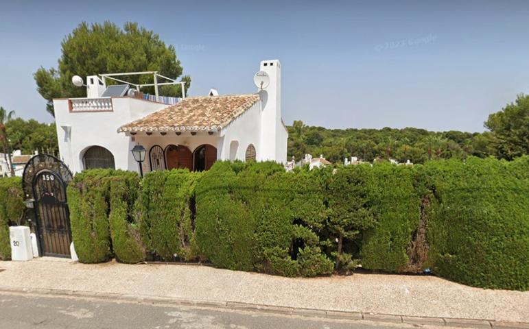 Casa En venta en Villamartín-Las Filipinas, Orihuela Costa photo 0