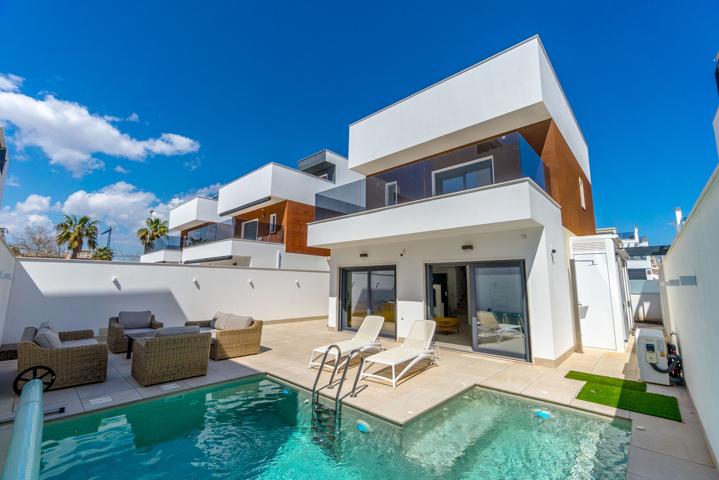 Casa En venta en Zona Pueblo, Pilar De La Horadada photo 0