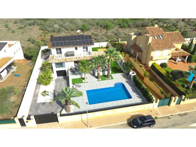 Casa En venta en Pueblo, L'Alfas Del Pi photo 0