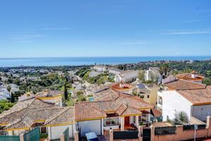 Piso En venta en Cabopino-Artola, Marbella photo 0