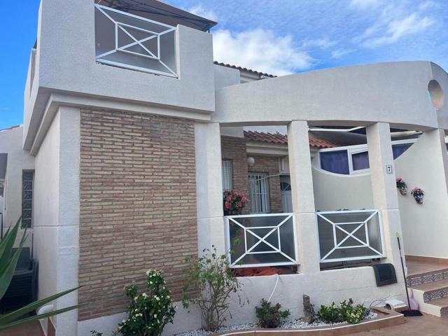 Piso En venta en Lomas De Cabo Roig, Orihuela Costa photo 0